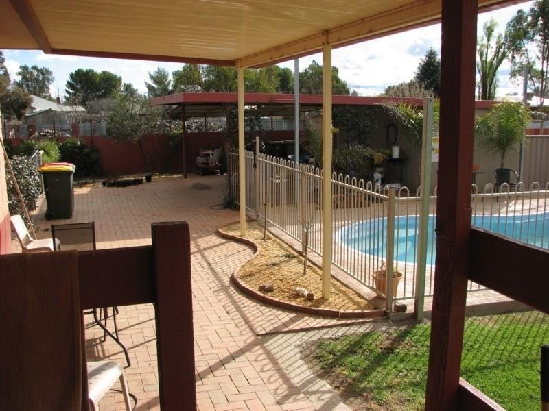 4 Stokes Street, Forbes NSW 2871