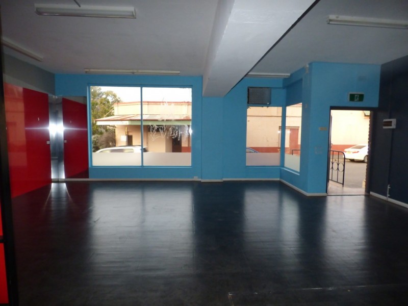 Shop 3 2A Battye Street, Forbes NSW 2871