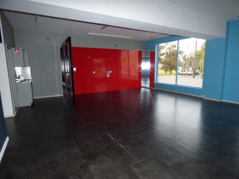 Shop 3 2A Battye Street, Forbes NSW 2871