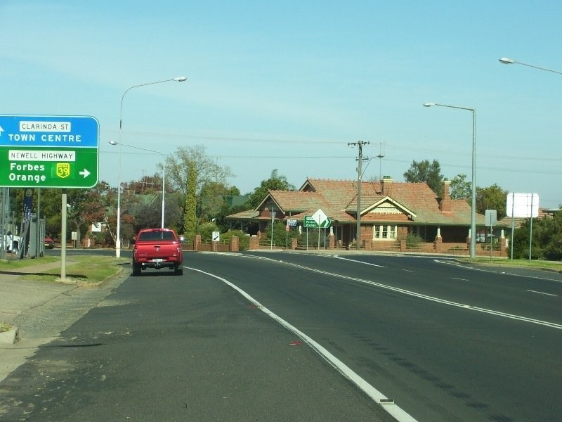 385 Clarinda Street, Parkes NSW 2870