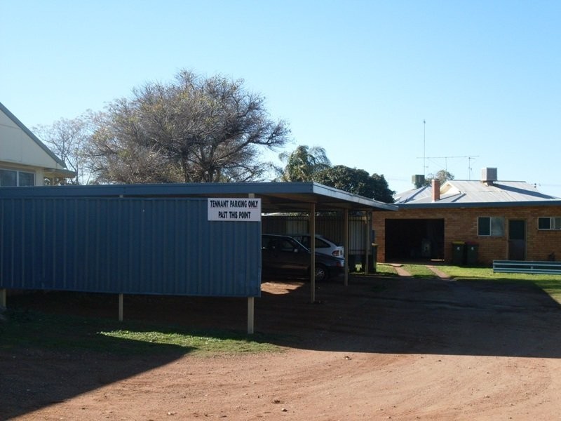 1-7,52 Bushman Street, Parkes NSW 2870