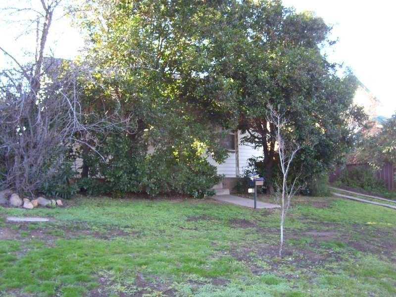 25 Hill Street, Parkes NSW 2870