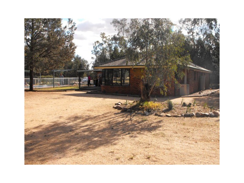 7042 Eugowra Road, Parkes NSW 2870