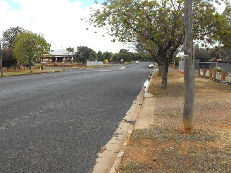 50 Cecile Street, Parkes NSW 2870