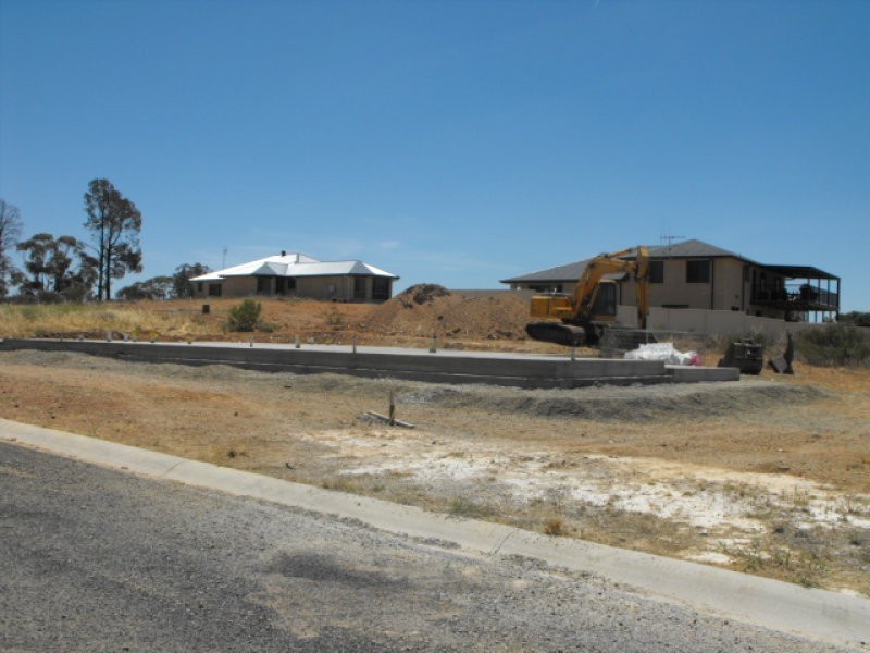 . Vaucluse Place, Parkes NSW 2870