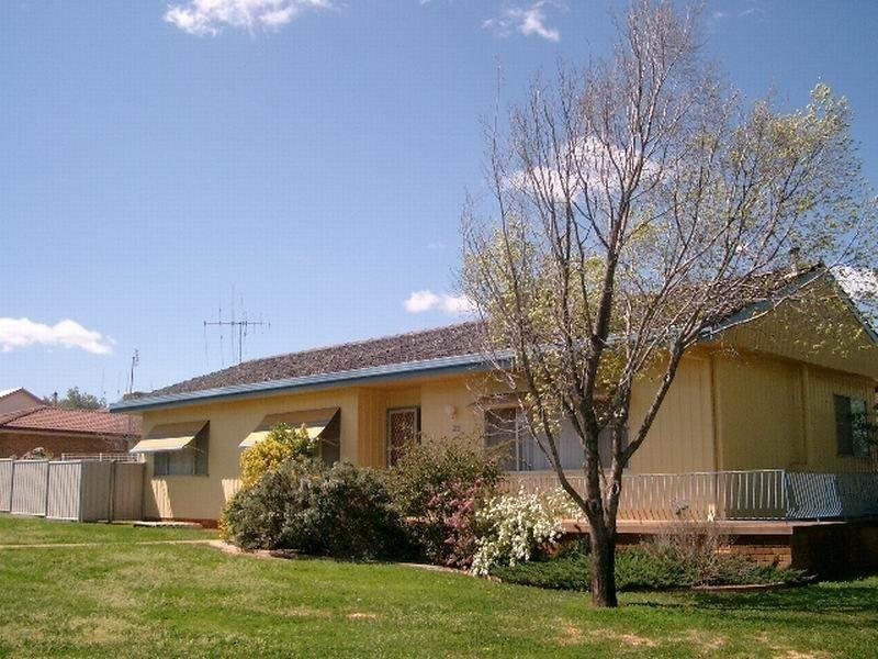 23 Wattle Street, Parkes NSW 2870