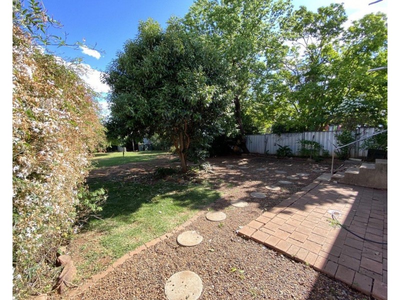19 Rose Street, Parkes NSW 2870
