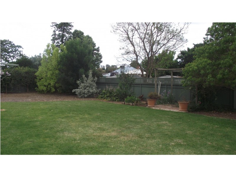 381 Clarinda Street, Parkes NSW 2870
