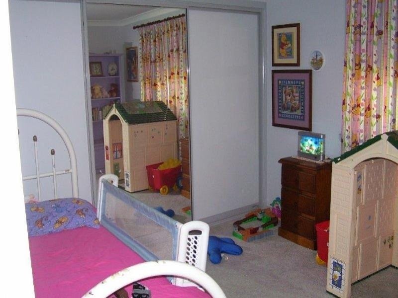 18 George Field Drive, Parkes NSW 2870