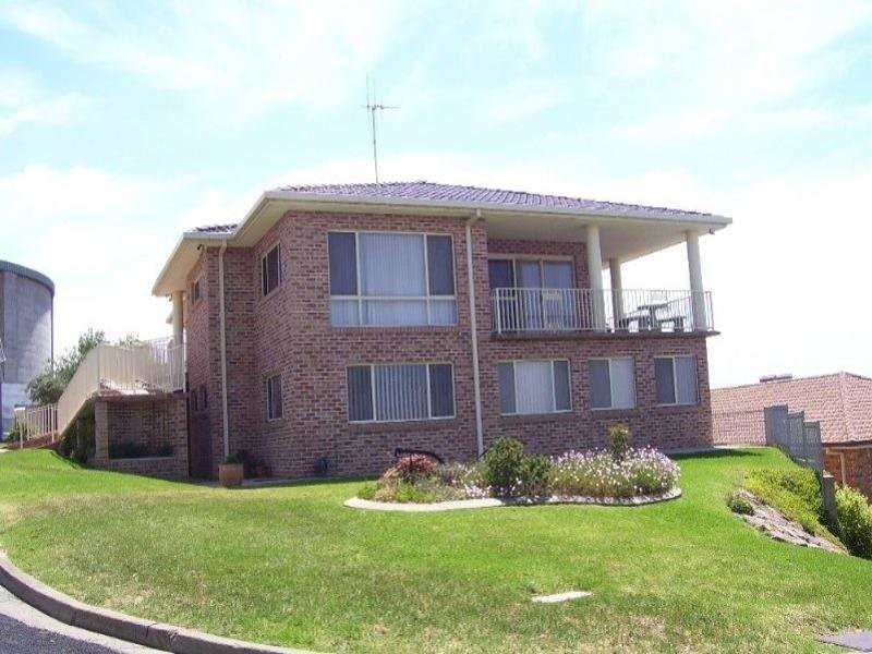 40B Barton St, Parkes NSW 2870