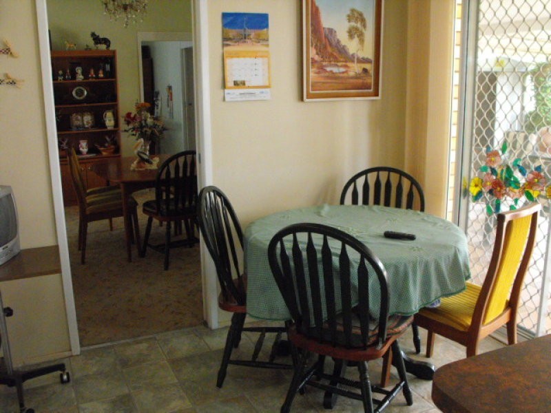 17 Carrington Street, Parkes NSW 2870