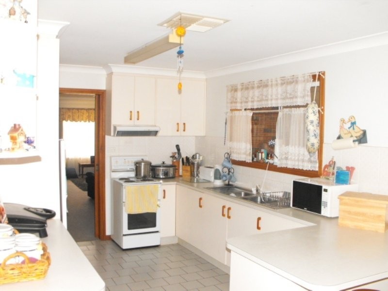 15 Paterson Street, Parkes NSW 2870