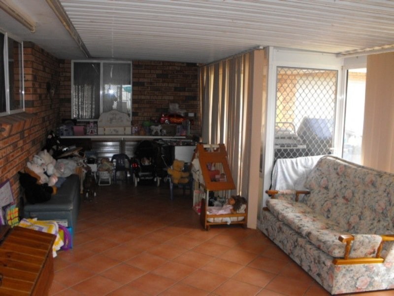 15 Paterson Street, Parkes NSW 2870