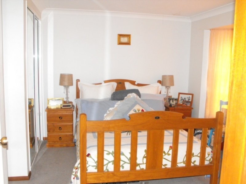 15 Paterson Street, Parkes NSW 2870