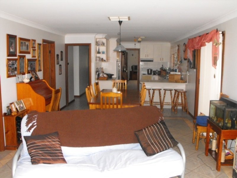 15 Paterson Street, Parkes NSW 2870