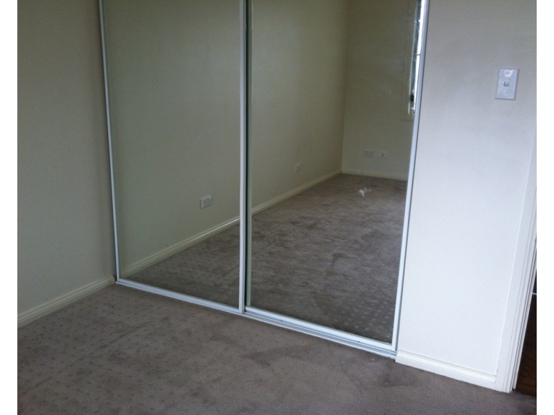 9 Koala Street, Parkes NSW 2870