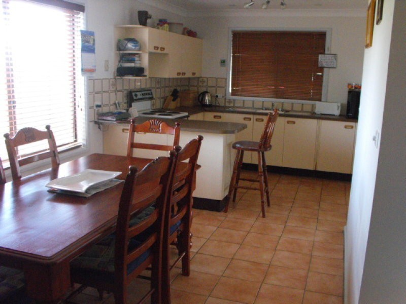 33 Webb Street, Parkes NSW 2870