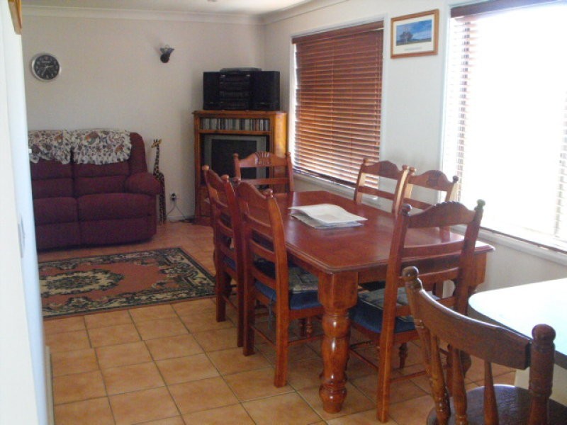 33 Webb Street, Parkes NSW 2870