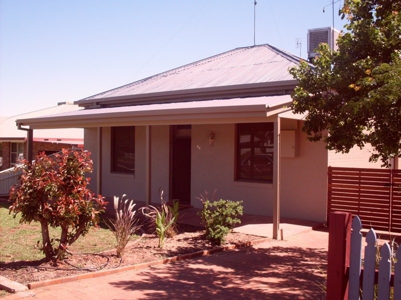 46 Hill Street, Parkes NSW 2870