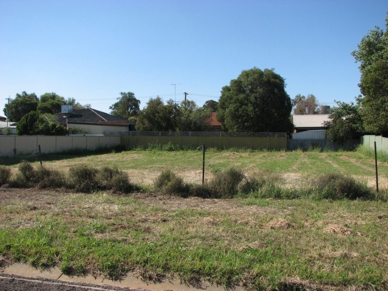 9 Powter Street, Forbes NSW 2871