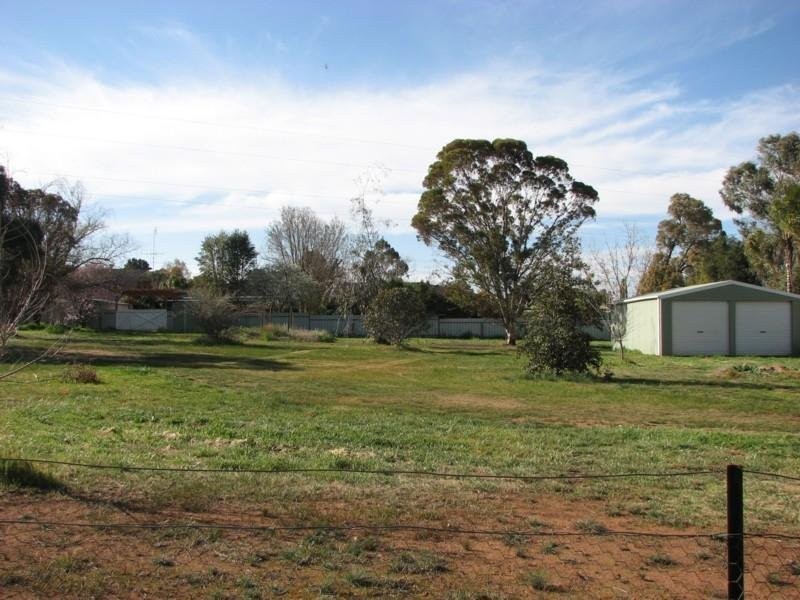 88 Jacaranda Street, Forbes NSW 2871