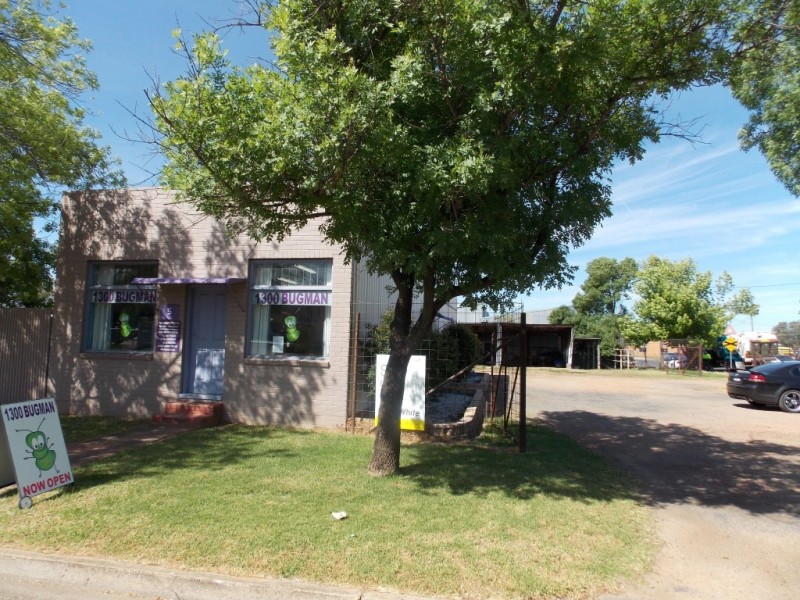 5 Grenfell St, Parkes NSW 2870