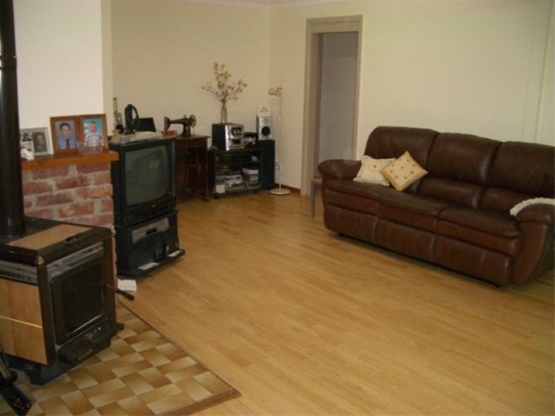 8-10 Park Street, Parkes NSW 2870