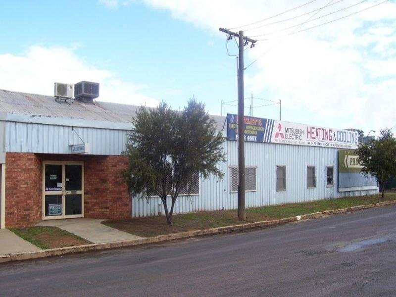 21 May St, Parkes NSW 2870