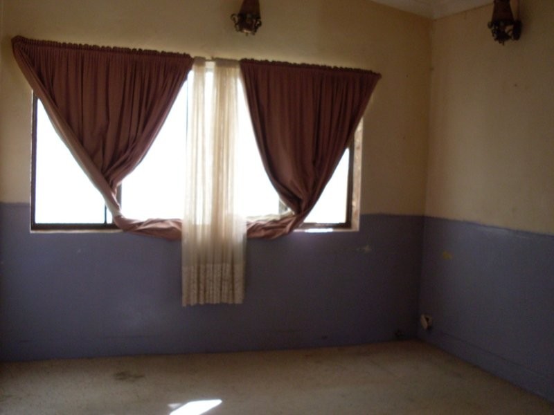 2 Junction Street, Parkes NSW 2870