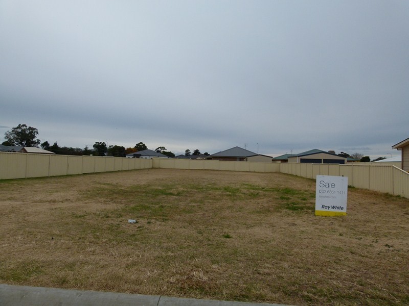 93 York Street, Forbes NSW 2871