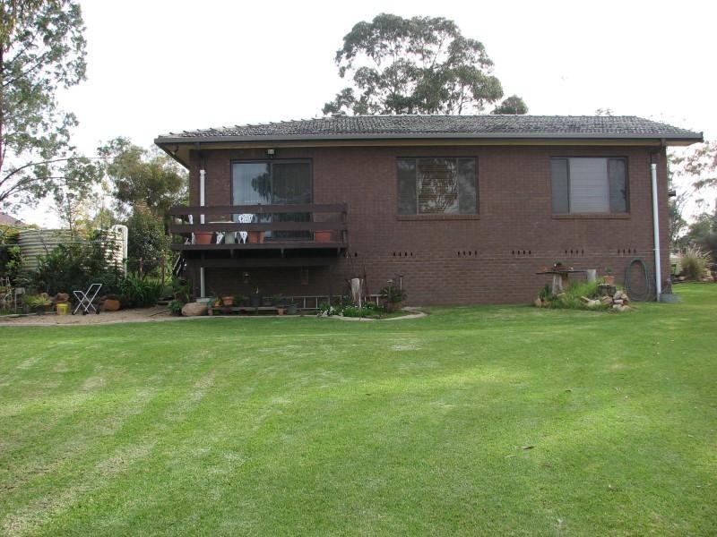 225 Farnell Street, Forbes NSW 2871