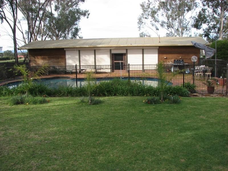 225 Farnell Street, Forbes NSW 2871