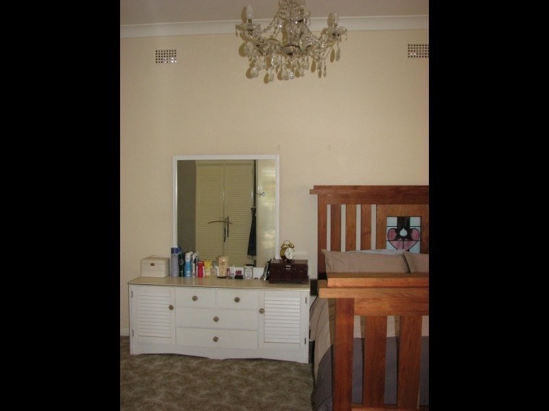 17 Grevillea Avenue, Eugowra NSW 2806