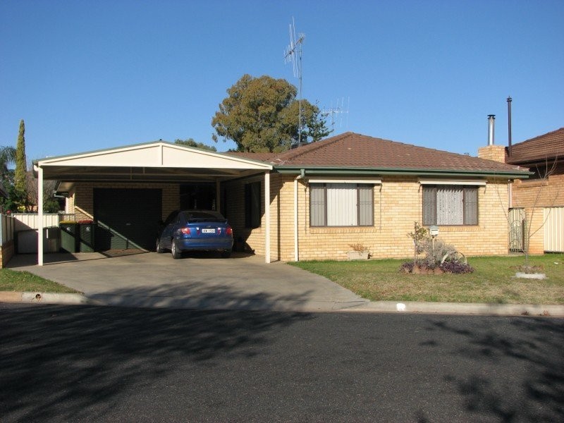 1 Bluegum Street, Forbes NSW 2871