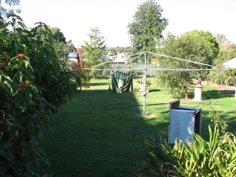 88 Flint Street, Forbes NSW 2871