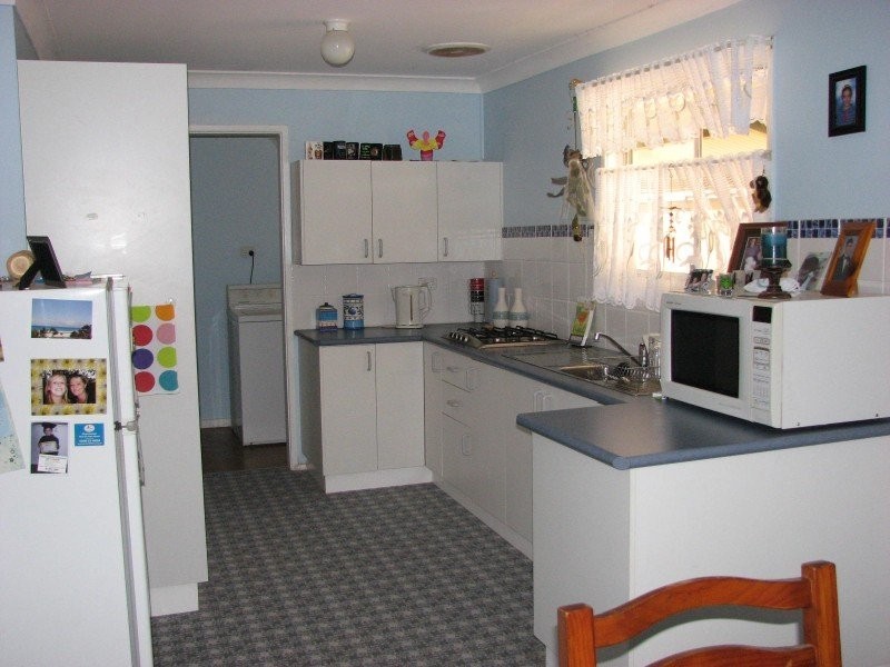 2 Rae Street, Forbes NSW 2871