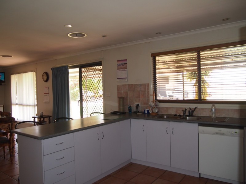 23 Airport Road, Condobolin NSW 2877