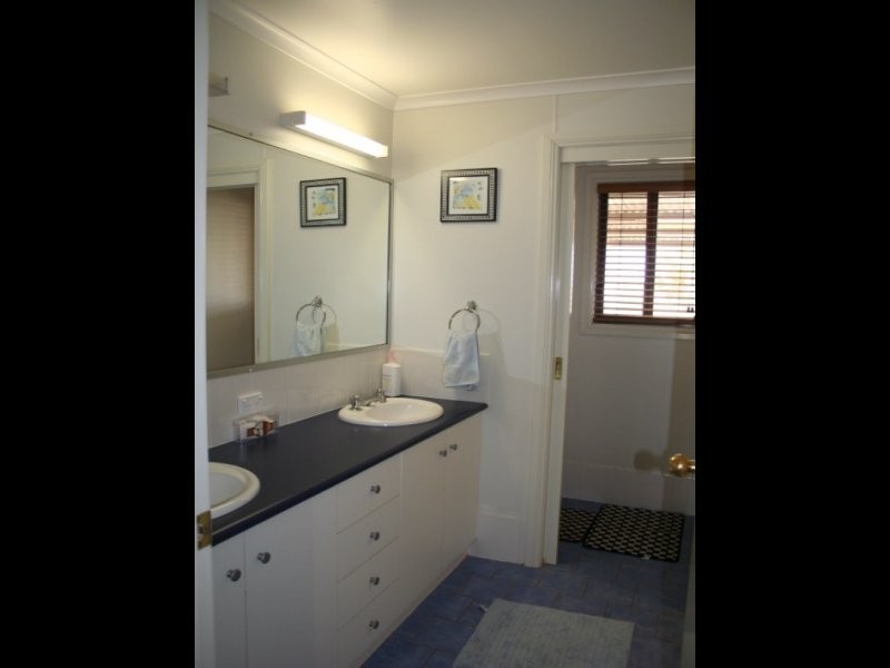 23 Airport Road, Condobolin NSW 2877