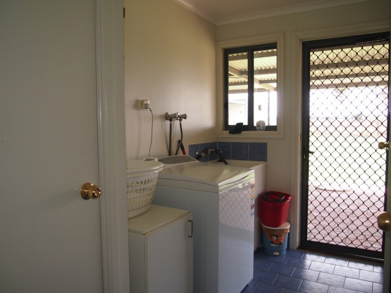 23 Airport Road, Condobolin NSW 2877