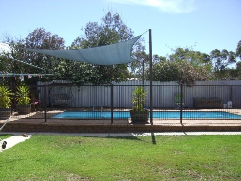 15 Orange Street, Condobolin NSW 2877