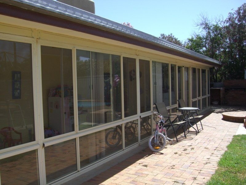 15 Orange Street, Condobolin NSW 2877