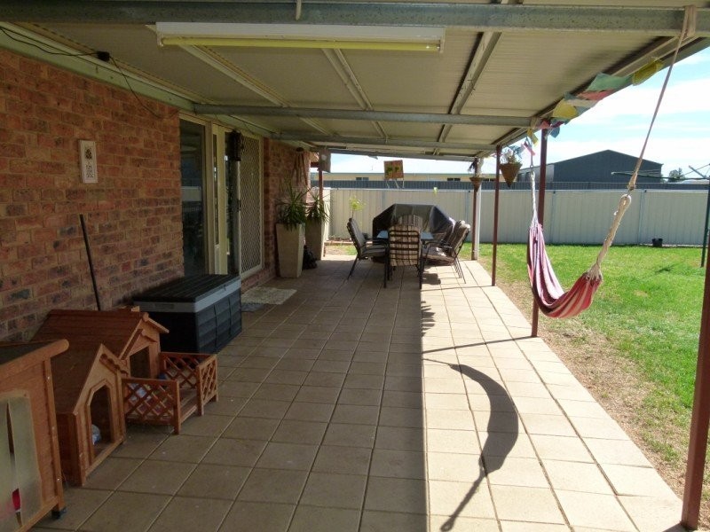 75 York Street, Forbes NSW 2871