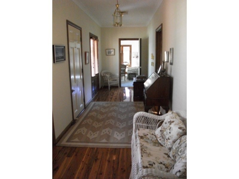 2 Graf Street, Condobolin NSW 2877