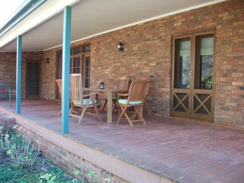 2 Graf Street, Condobolin NSW 2877