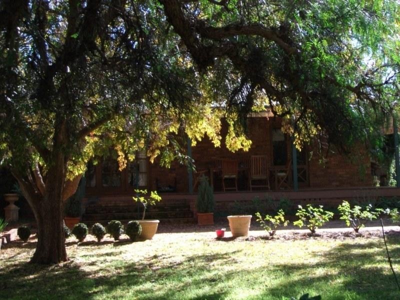 2 Graf Street, Condobolin NSW 2877