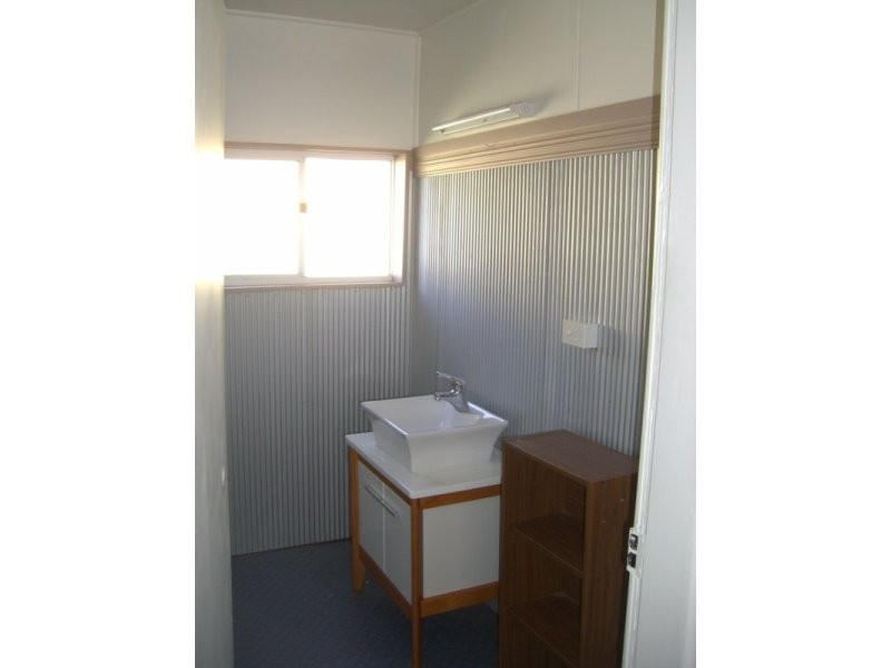 11 Napier Street, Condobolin NSW 2877