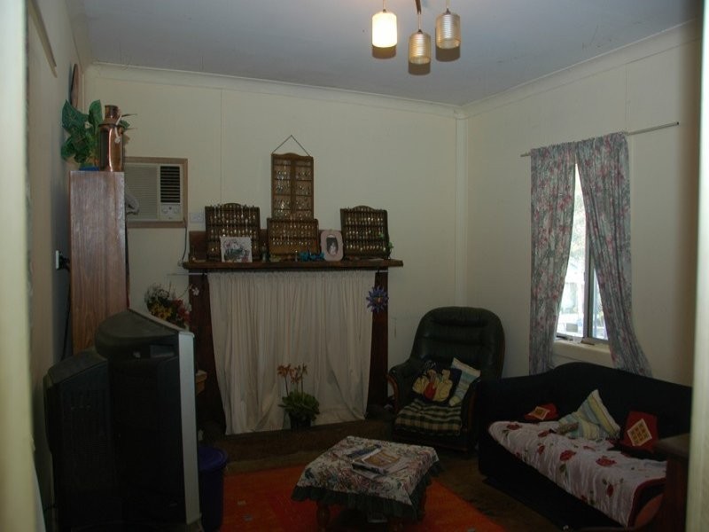 11 Napier Street, Condobolin NSW 2877