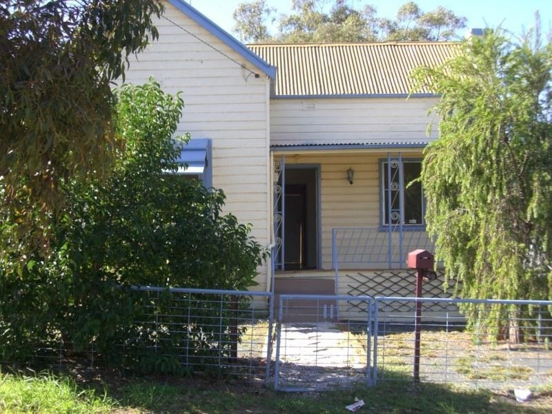 11 Napier Street, Condobolin NSW 2877