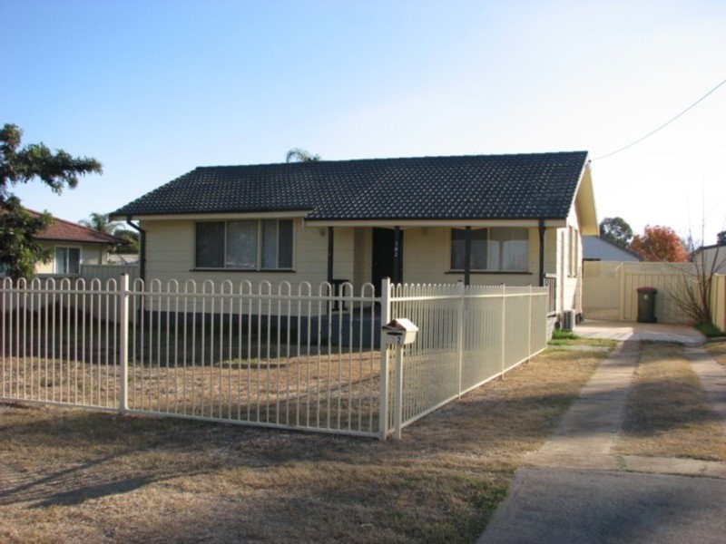 182 Farnell Street, Forbes NSW 2871