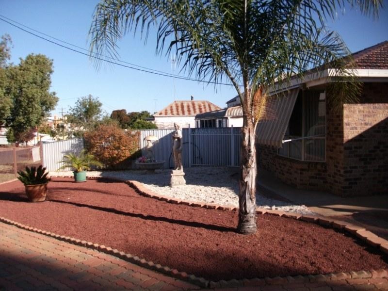 48 William, Condobolin NSW 2877